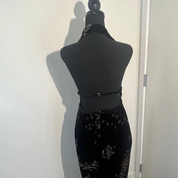 Black Velour Halter Maxi Dress, size S - Picture 3 of 6